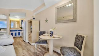 Direct Ocean Views at Daytona Beach Resort - Daytona Beach - 7