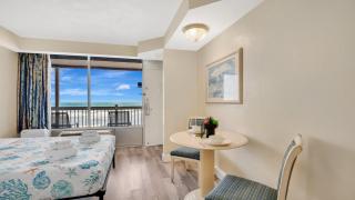 Daytona Beach Getaway with Direct Ocean Views - Daytona Beach - 8