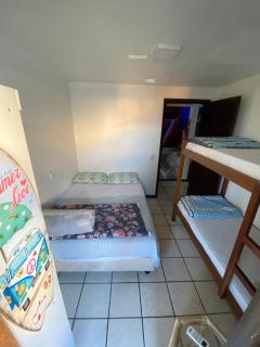 Quatro Ilhas Beach Hostel - Bombinhas - 8