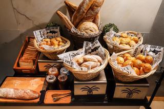 Riviera Royal Hotel - 1