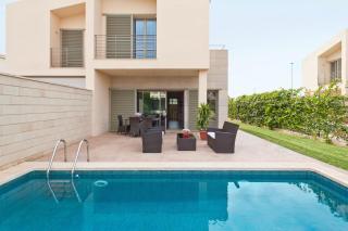 Astur - Moderno Chalet Con Piscina - Puigderrós - 9