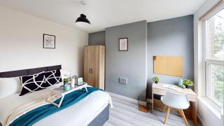 Stunning 6-Bedroom House in Beeston Awaits Your Stay! - Nottingham - 2