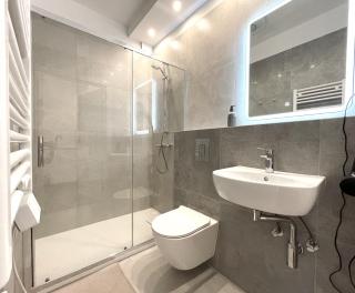 Beautiful Studio in Mokotów near Królikarnia Park - 1