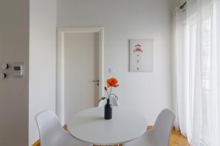 Sunny paradise in the heart of Athens - 8