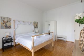 Sunny paradise in the heart of Athens - 3