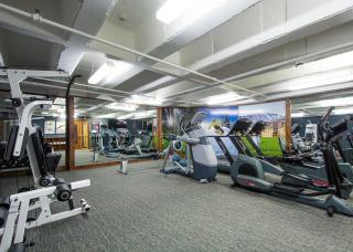 Ski IN Out, Perfect Location King Bed at Sundial Lodge w Hot Tub and Pool! - Park City - 3