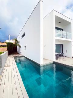 Sunshine Villa with Optionally Heated Pool 150m above Ocean & Sandy Beach - 7