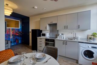 Renaissance 2 - 2Bedroom Flat in Southport - 7