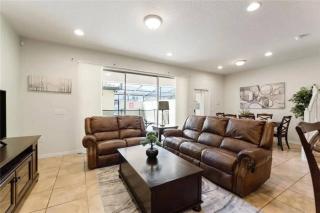 Charming 5BD Townhome w Pool near Disney 2014 - Kissimmee - 3