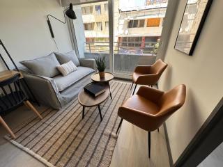 HOM I Nuevo y Moderno Depto 2PAX 1D1B en Santiago - Santiago - 0