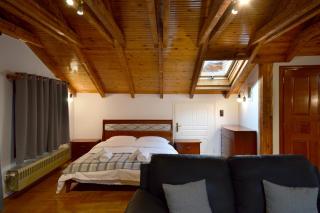 Wooden Attic - Kastoria - 9