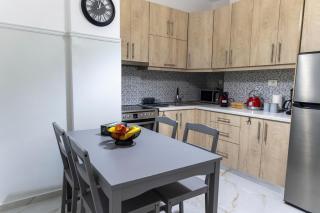 Secret Diamond Trikala - 1