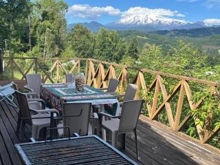 Cabaña Licanray, vista volcán Villarrica y lago Calafquén - Licán Ray - 5