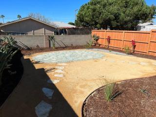 1 Bed 1 bath BIG PRIVATE back yard LOCATION - San Diego - 7