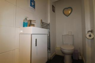 Keswick House Chesterfield by Smart Corporate Stays - Newbold - 9