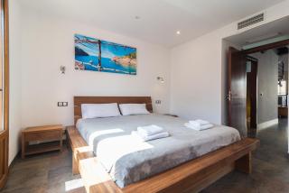 Spacious, central right on the beach, large terrace - Islas Baleares - 5