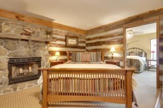 Fire Pit and Deck! Cozy Smoky Mtn Retreat on River - 3