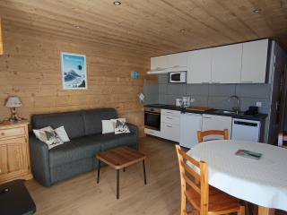 Studio rénové pour 4 personnes - Balcon, Sud, Parking - FR-1-445-213 - Monginevro - 6