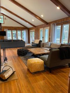 In Union Pier! By Beach with 5 bedrooms, jacuzzi, yard - Union Pier - 4