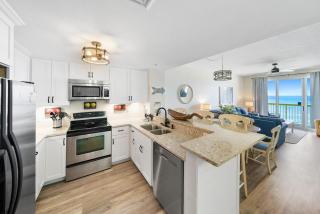 Calypso 908W Stunning condo, beach front, and immaculate - Panama City Beach - 5