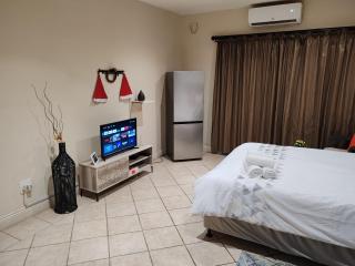 Ocean View Villas F10 - Port Edward - 7