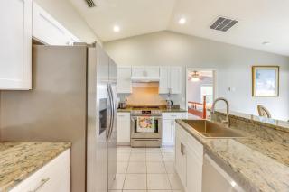 Pet-Friendly Palm Coast Home 8 Mi to Beach! - 1