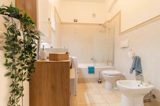 LuxApartment - park view - patio - parking - Milan - 4