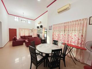 Private Pool Villa 807 - Fong Homestay - Kampong Ulu Pegoh - 6