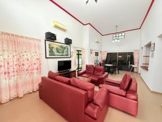 Private Pool Villa 807 - Fong Homestay - Kampong Ulu Pegoh - 7