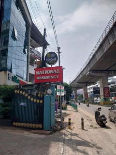 Hotel Metro Den - Cochin - 4