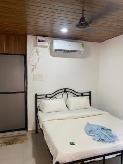 The Nebesa by CandleWood - Arambol - 2