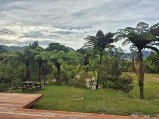 Modern Comfort in Collingwood - Brand New Holiday Home - Collingwood - 3