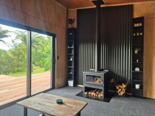 Modern Comfort in Collingwood - Brand New Holiday Home - Collingwood - 2