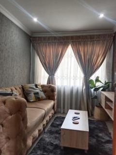 Serene cottage in Kibler Park, Johannesburg South - 2