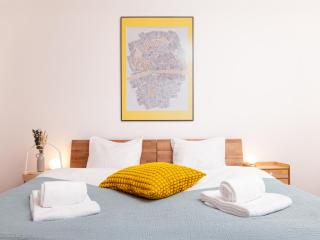 Nice Weekends Graz - Central & Cozy, Free Parking & Walk to Old Town - Mur - Kunsthaus - Graz - 3