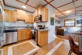 Grill and Beach Access Cabin in Tahoe Vista! - 2