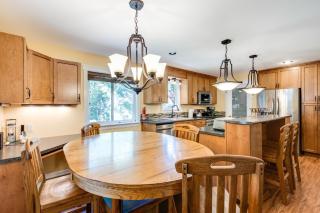 Mt Baker Rim Cabin - An Amazing Family Memory - 5