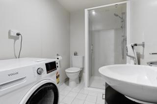 City Verve 2BR Apt with City Views and Wi-Fi - 2