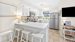 712 Beachside Villas - Santa Rosa Beach - 4