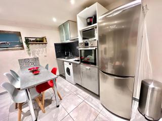 Fabulous apartment Air conditioned Nice Terrace 10 min from Paris - 2