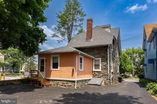 New! Ground-level 2b2b In Bryn Mawr W Parking!! - Bryn Mawr - 8