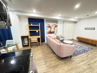 Stylish Cozy 2BR Apartment in DC - Washington - 4