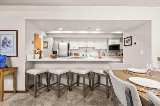 Deer Valley Townhome New Listing Sleeps 20 Free Bus System Near By - Park City - 5