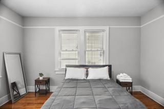 1936 Bungalow - Olde Town Southern Charm - 6