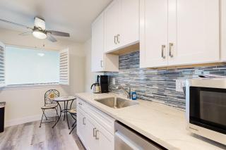 Victoria Ocean View Apt. 4 - San Clemente - 4