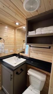 064A Brand New Peaceful Chalet with Loft & King Bed near Grand Canyon South Rim - Valle - 1