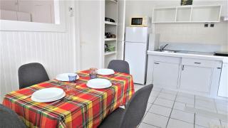 Suite familiale 4 personnes chez l'habitant - Sports & aéroport à proximité - 2