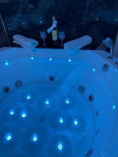 Whirlpool-Zimmer-VIP - Diez - 3