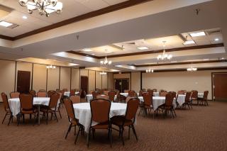 Quality Inn & Suites Downtown Mansfield - Mansfield - 2