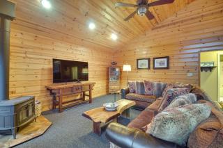 Boat Dock and Deck Waterfront Cabin on Grand Lake - Disney - 0
